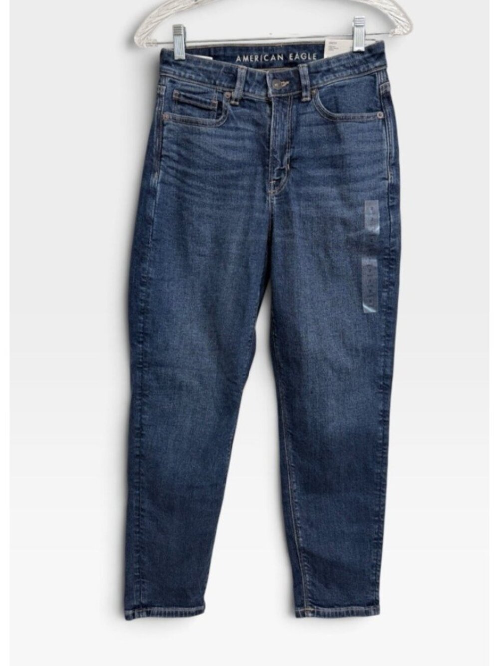American Eagle NWT Women's MOM Jeans Size 2 Short Tinted Medium Stretch 26W